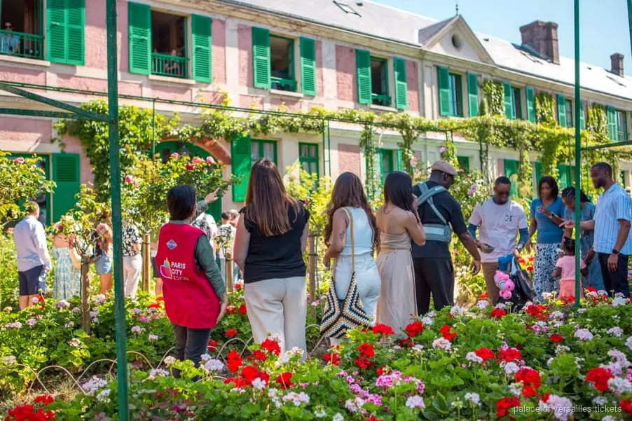 Giverny und Versailles Tagesausflug ab Paris, Monets Garten und das Schloss