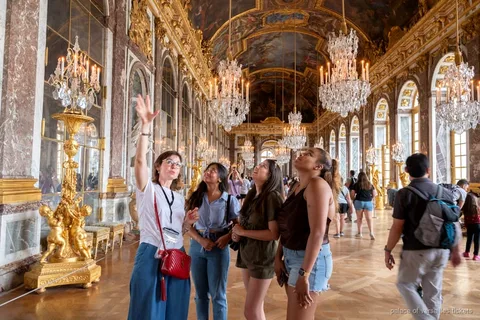Versailles train tour from Paris, guided palace visit